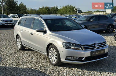 Універсал Volkswagen Passat 2011 в Івано-Франківську