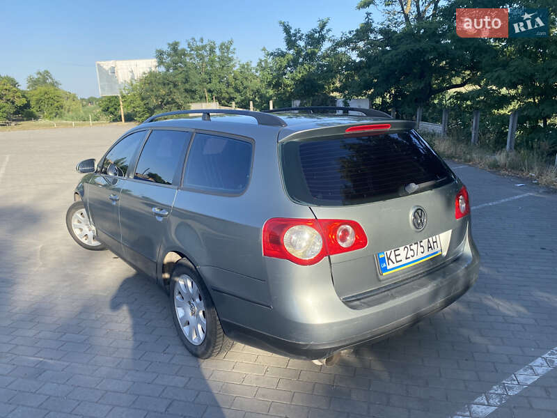 Универсал Volkswagen Passat 2006 в Апостолово