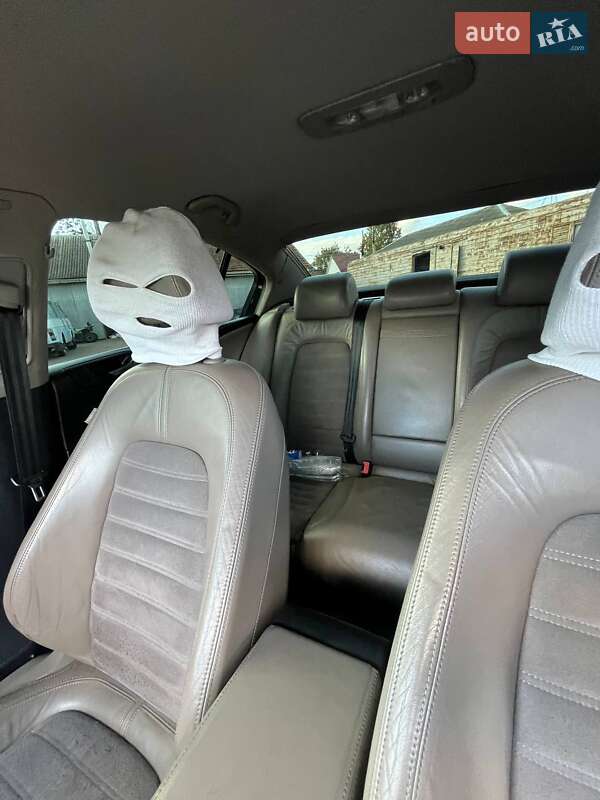 Седан Volkswagen Passat 2006 в Одессе