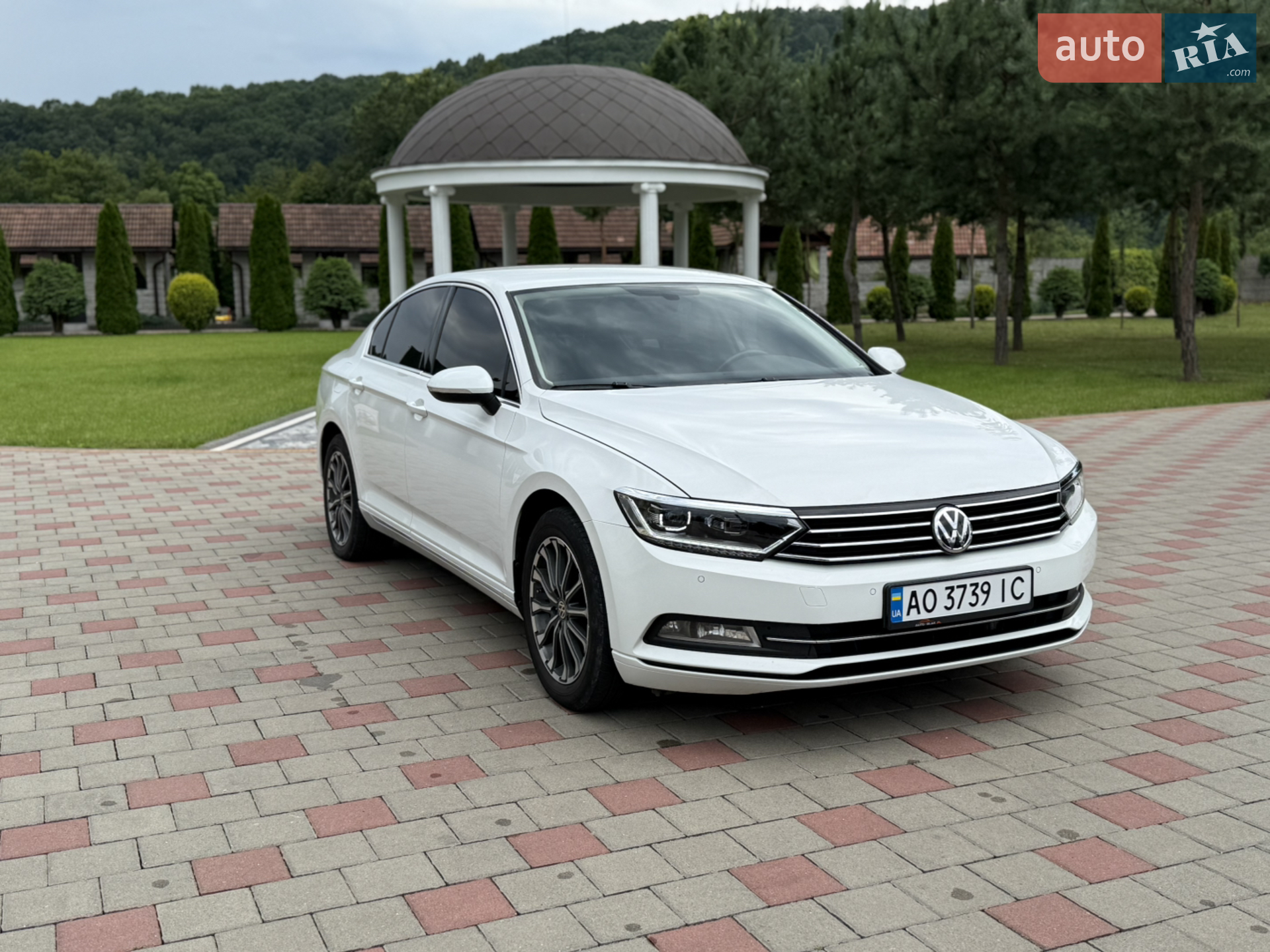2015 Volkswagen Passat - мініатюра 13