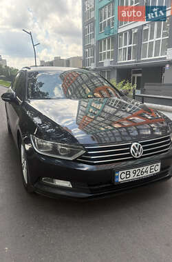 Універсал Volkswagen Passat 2015 в Чернігові