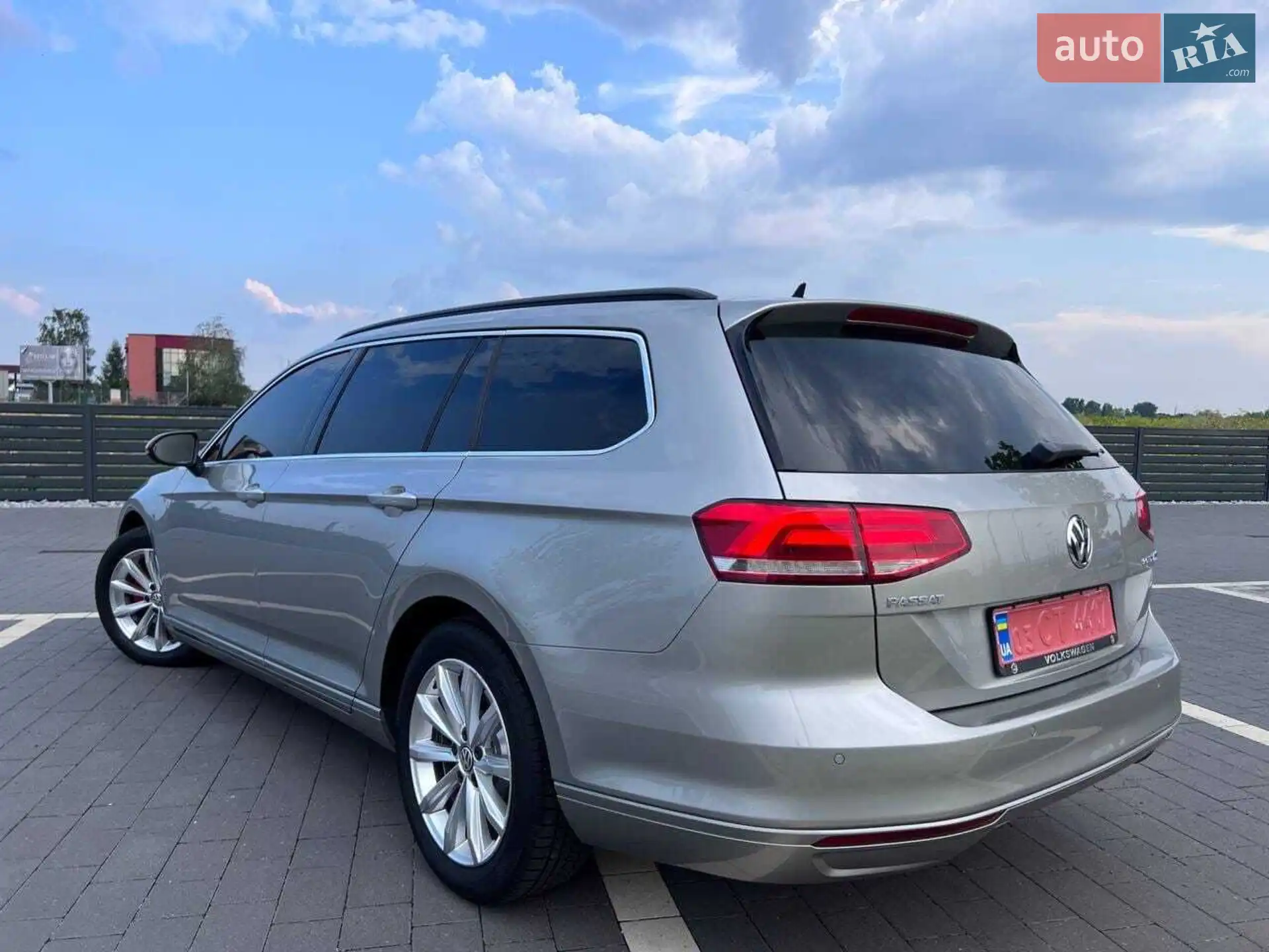 2015 Volkswagen Passat - мініатюра 3