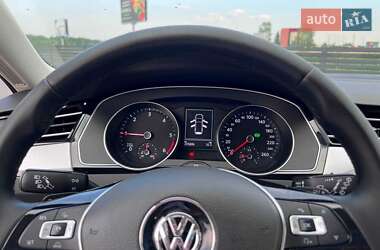 Універсал Volkswagen Passat 2015 в Хусті