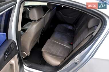 Седан Volkswagen Passat 2005 в 