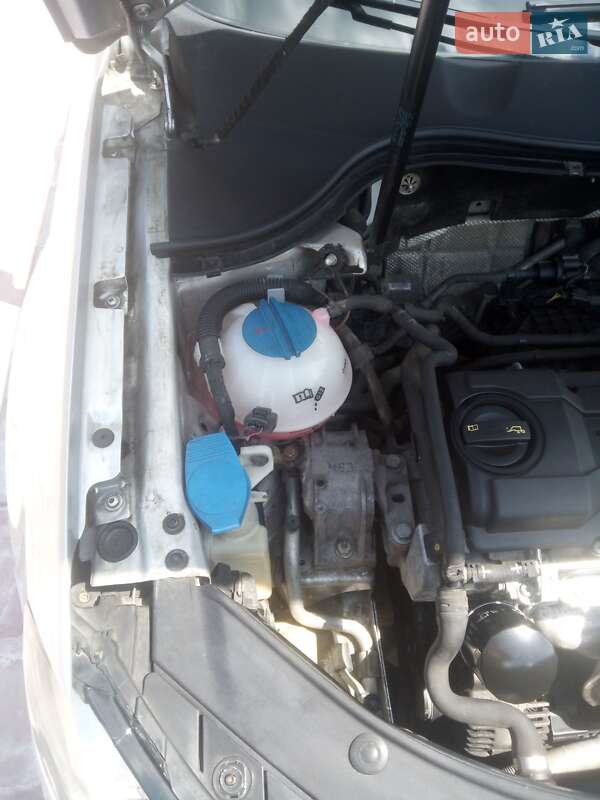 Седан Volkswagen Passat 2013 в Хмельницькому