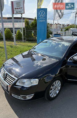 Универсал Volkswagen Passat 2010 в Ровно
