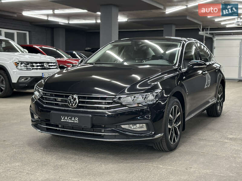 Volkswagen Passat 2022