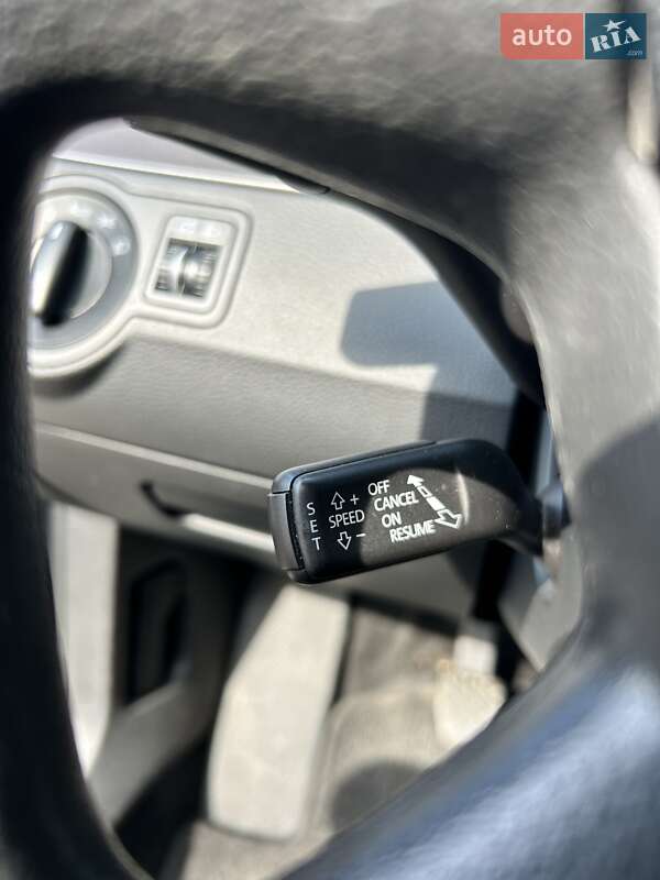 Универсал Volkswagen Passat 2010 в Сумах