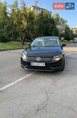 Седан Volkswagen Passat 2012 в Рівному