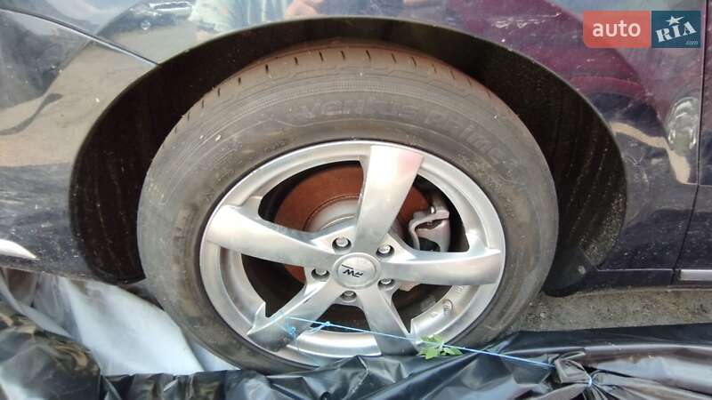Універсал Volkswagen Passat 2013 в Черкасах