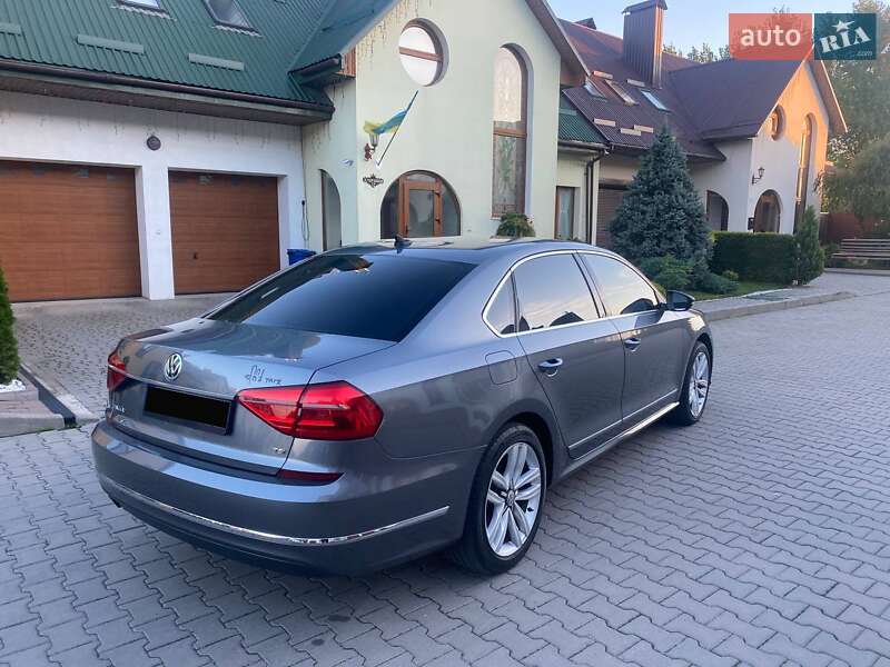 Седан Volkswagen Passat 2015 в Тернополе
