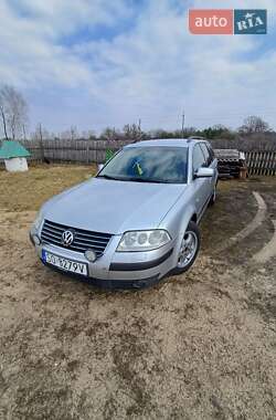Універсал Volkswagen Passat 2001 в Дубровиці