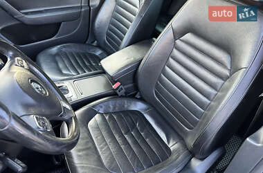 Универсал Volkswagen Passat 2011 в 
