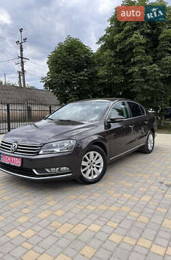 Седан Volkswagen Passat 2011 в Кодимі
