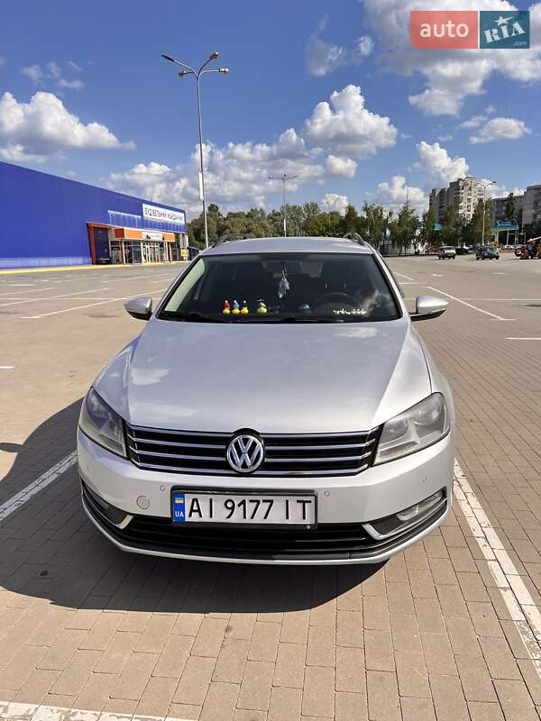 Volkswagen Passat 2011
