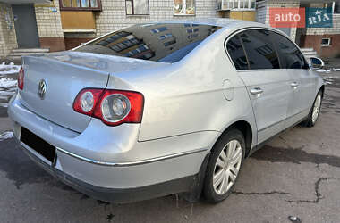 Седан Volkswagen Passat 2007 в 