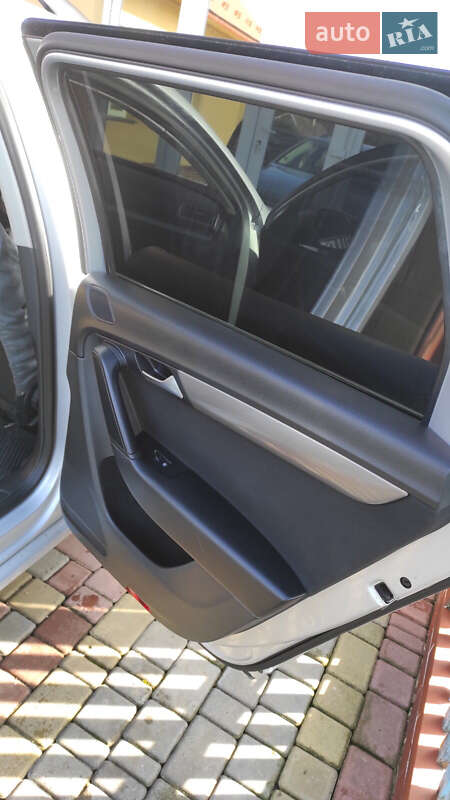 Универсал Volkswagen Passat 2013 в Бучаче