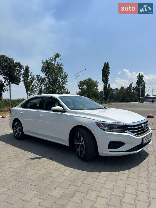 Седан Volkswagen Passat 2021 в Ізмаїлі