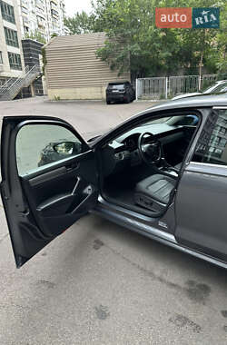 Седан Volkswagen Passat 2021 в 