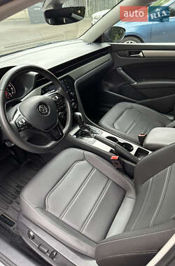 Седан Volkswagen Passat 2021 в 