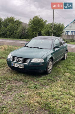 Седан Volkswagen Passat 2001 в Петропавловке