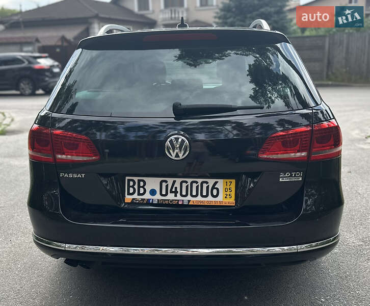 Универсал Volkswagen Passat 2014 в Киеве