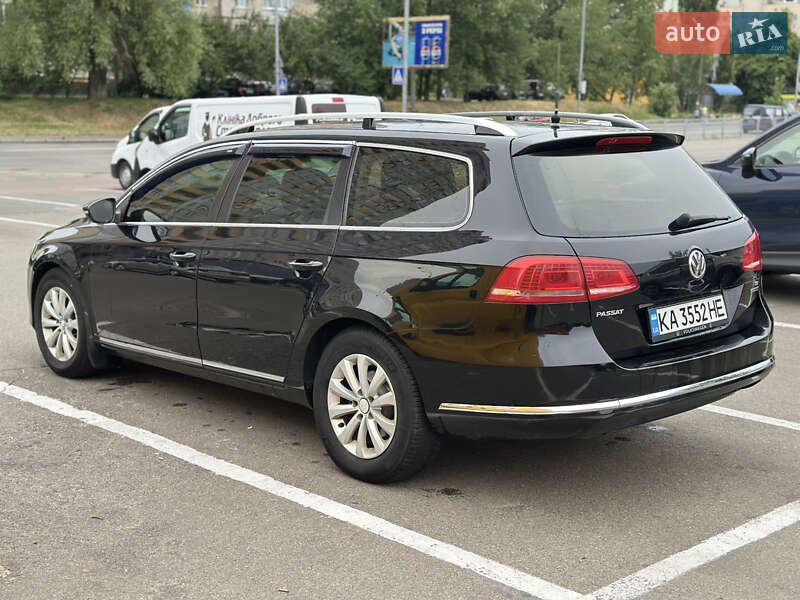 Универсал Volkswagen Passat 2011 в Киеве