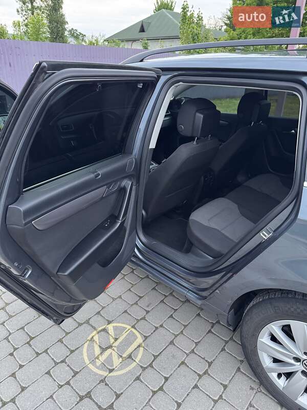Универсал Volkswagen Passat 2012 в Львове