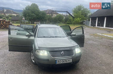 Универсал Volkswagen Passat 2001 в Сваляве