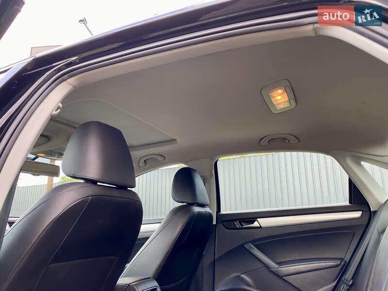 Седан Volkswagen Passat 2012 в Могилев-Подольске