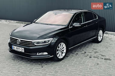 Седан Volkswagen Passat 2016 в 