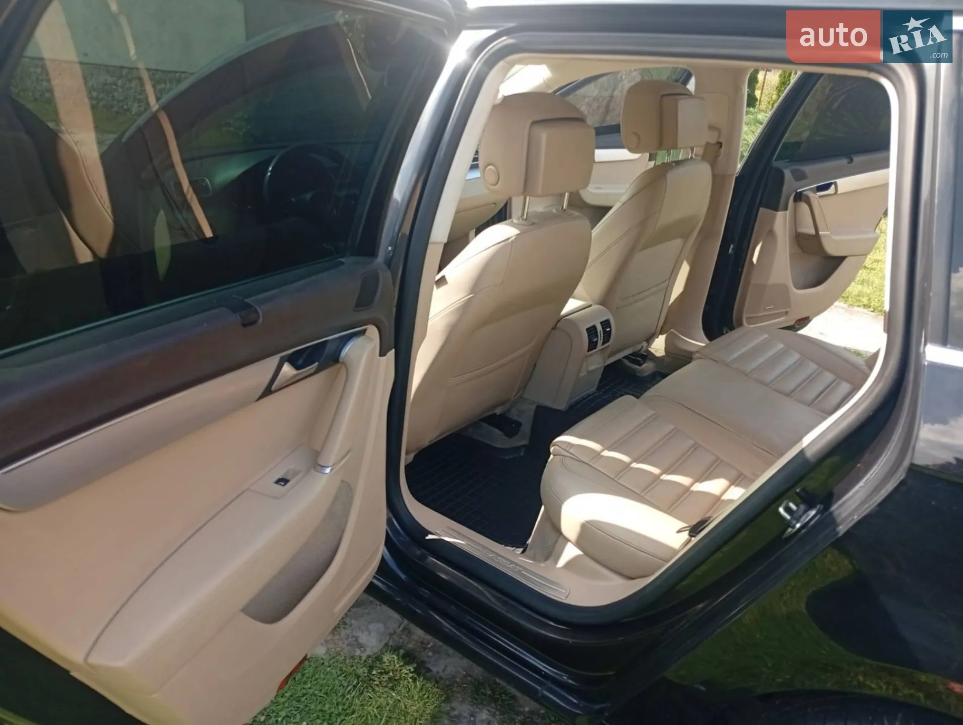 2011 Volkswagen Passat - мініатюра 5