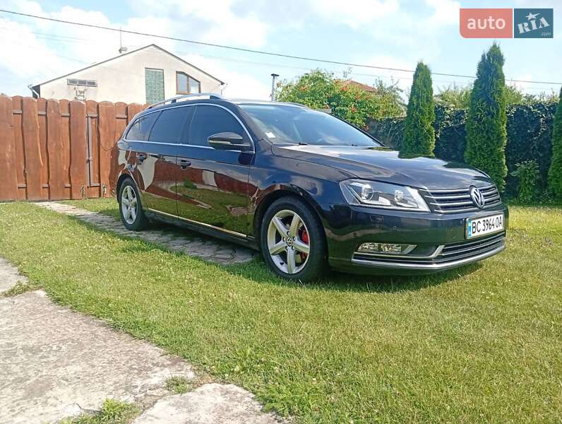 Универсал Volkswagen Passat 2011 в Львове