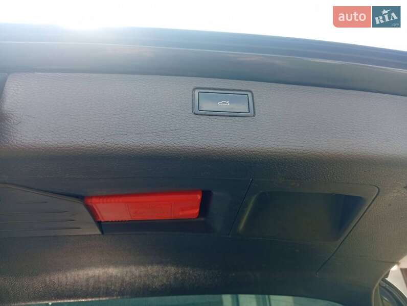 Универсал Volkswagen Passat 2011 в Львове