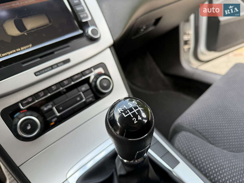 Универсал Volkswagen Passat 2010 в Трускавце