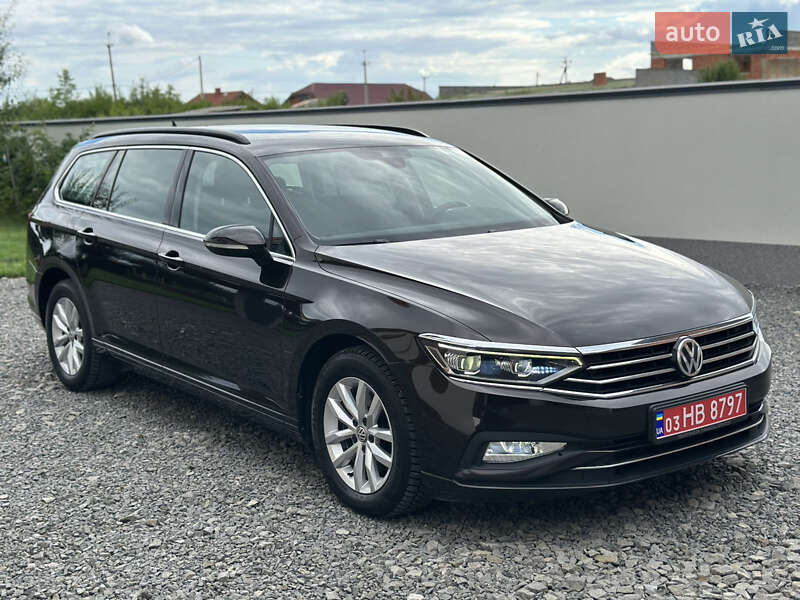 Универсал Volkswagen Passat 2020 в Ужгороде