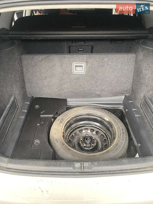 Универсал Volkswagen Passat 2010 в Броварах