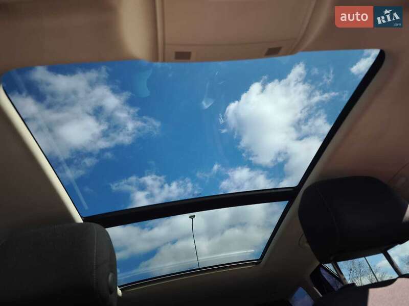 Универсал Volkswagen Passat 2016 в Киеве