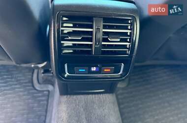 Универсал Volkswagen Passat 2015 в 