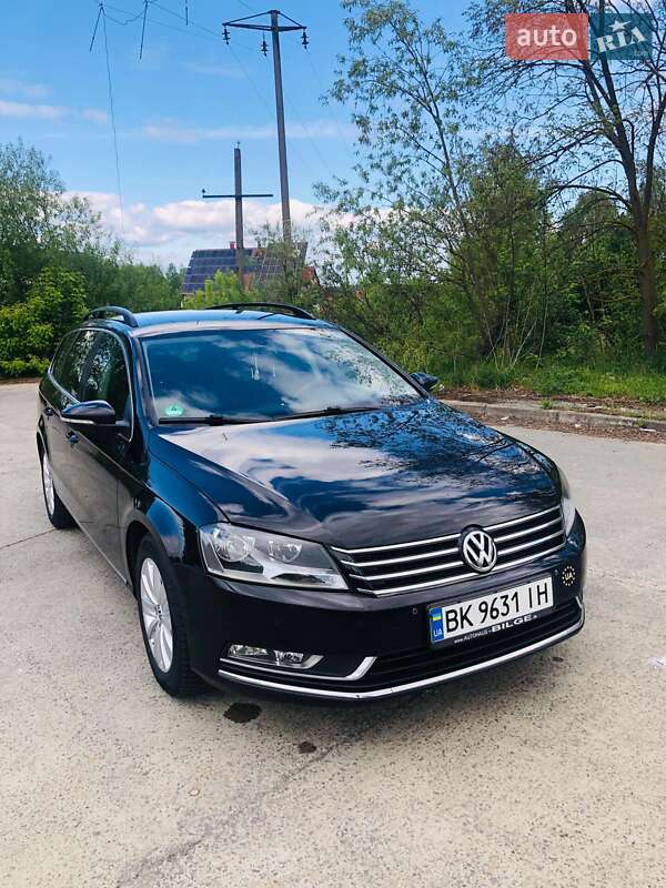 Универсал Volkswagen Passat 2013 в Звягеле