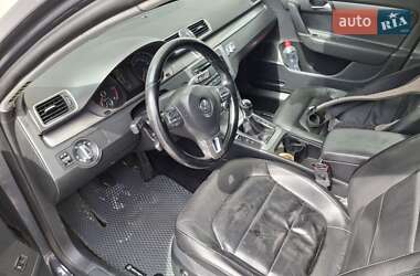 Универсал Volkswagen Passat 2012 в 