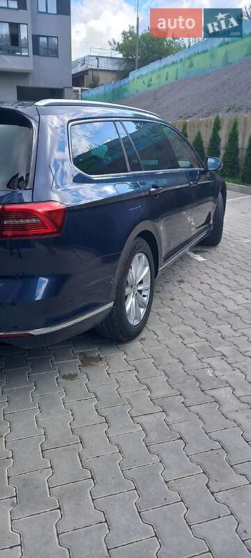 Универсал Volkswagen Passat 2015 в Хмельницком