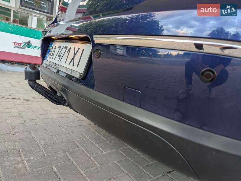 Седан Volkswagen Passat 2009 в Гадяче