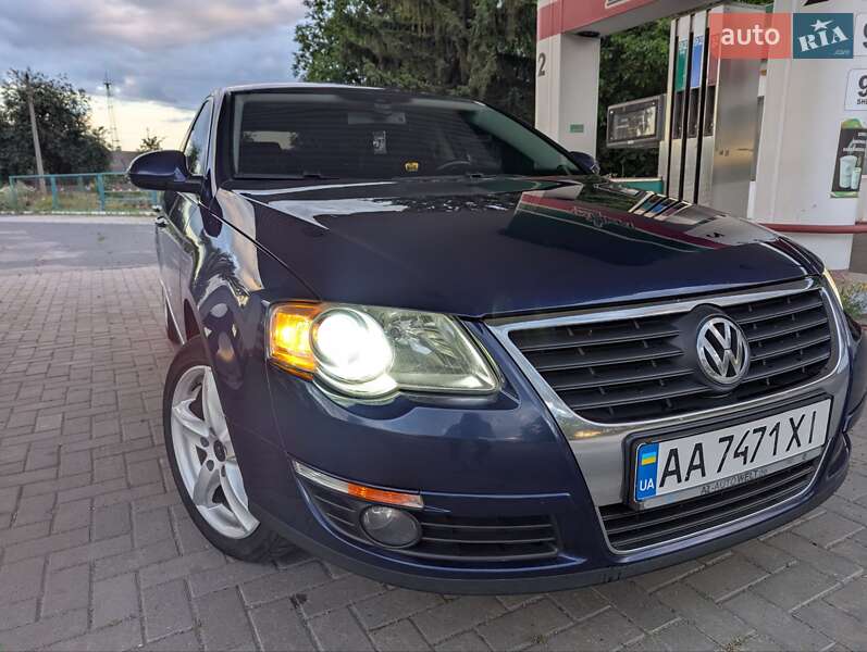 Седан Volkswagen Passat 2009 в Гадяче