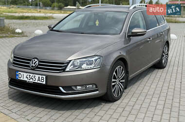 Универсал Volkswagen Passat 2011 в Львове