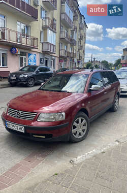 Универсал Volkswagen Passat 1998 в Самборе