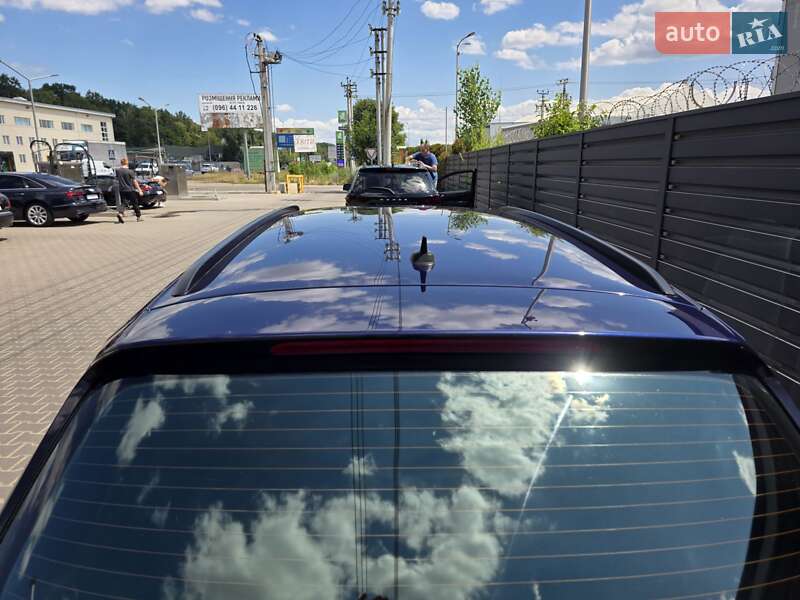 Универсал Volkswagen Passat 2017 в Киеве