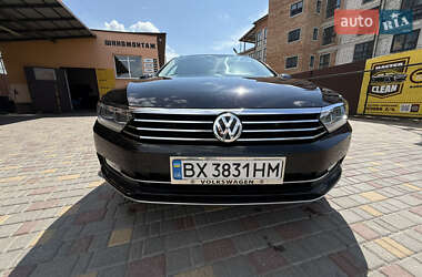 Универсал Volkswagen Passat 2015 в Киеве