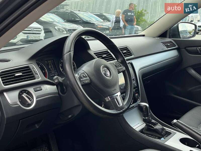 Седан Volkswagen Passat 2012 в Львове фото 15 Седан Volkswagen Passat 2012 в Львове