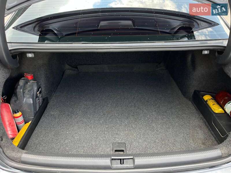Седан Volkswagen Passat 2012 в Львове фото 39 Седан Volkswagen Passat 2012 в Львове